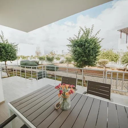 Трехкомнатные Апартаменты В Жилом Комплексе Caesar Beach D4 Flat8 Apartmán